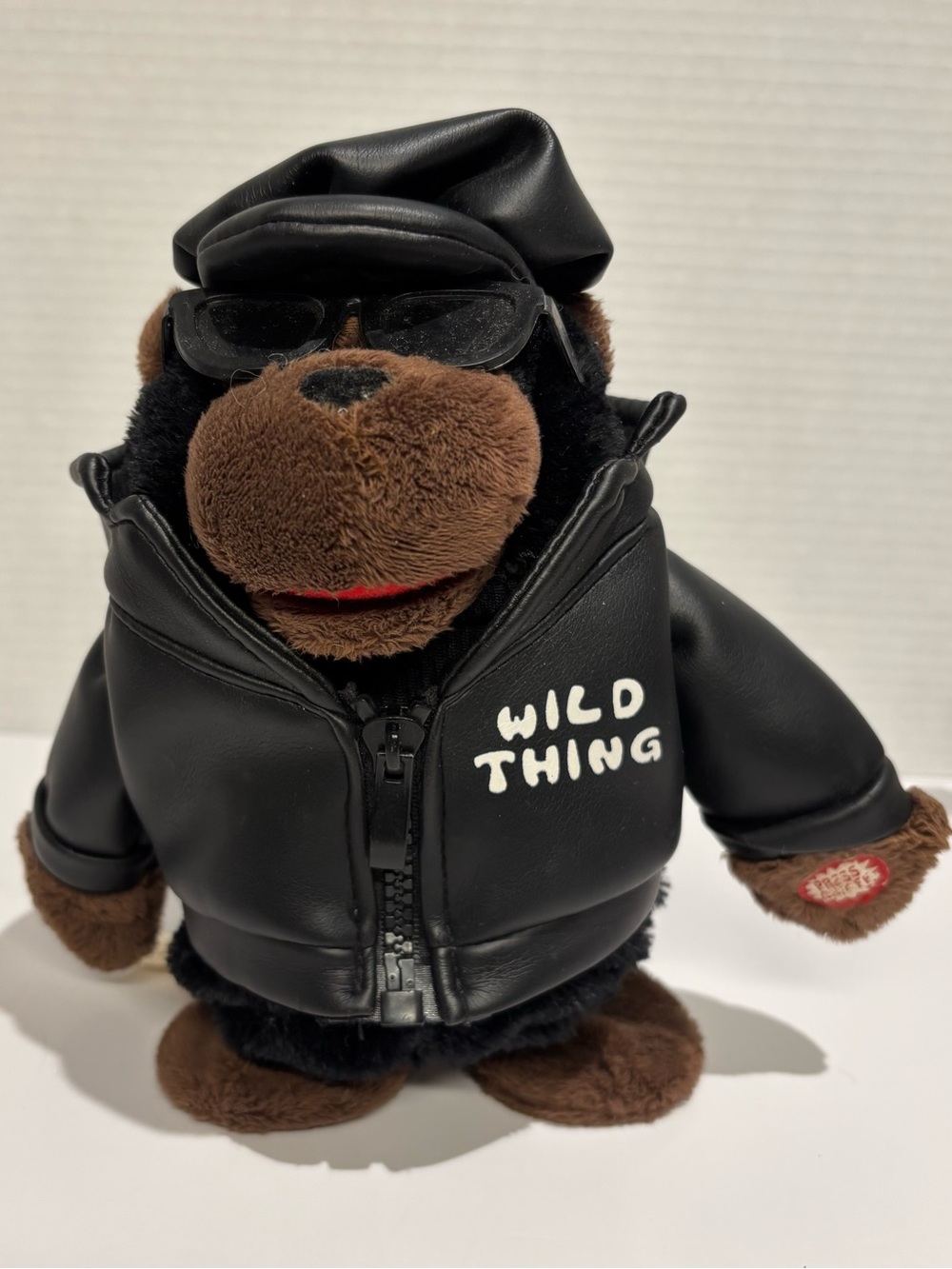 Dan Dee Singing Dancing Wild Thing Gorilla Plush Stuffed Toy Vintage 1999 Works